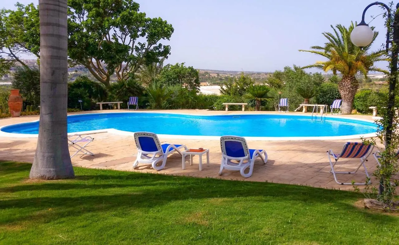 Valleforno Country House di Charme Ispica Aparthotel